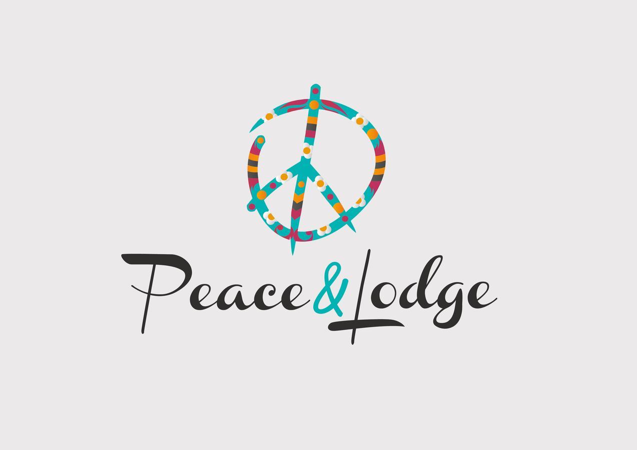 Hotel Peace & Lodge Samara Exterior photo